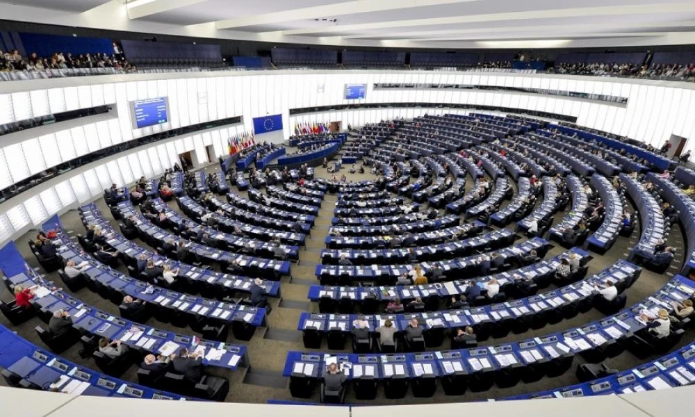 Ευρωκοινοβούλιο: Κίνδυνος κατάχρησης εξουσίας με τα μέτρα για τον κορονοϊό